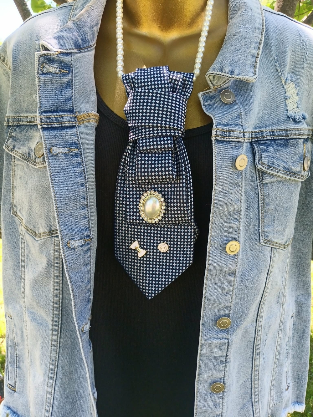 Pearl Beaded Navy Patterned Tie Necklace with Brooch Accent